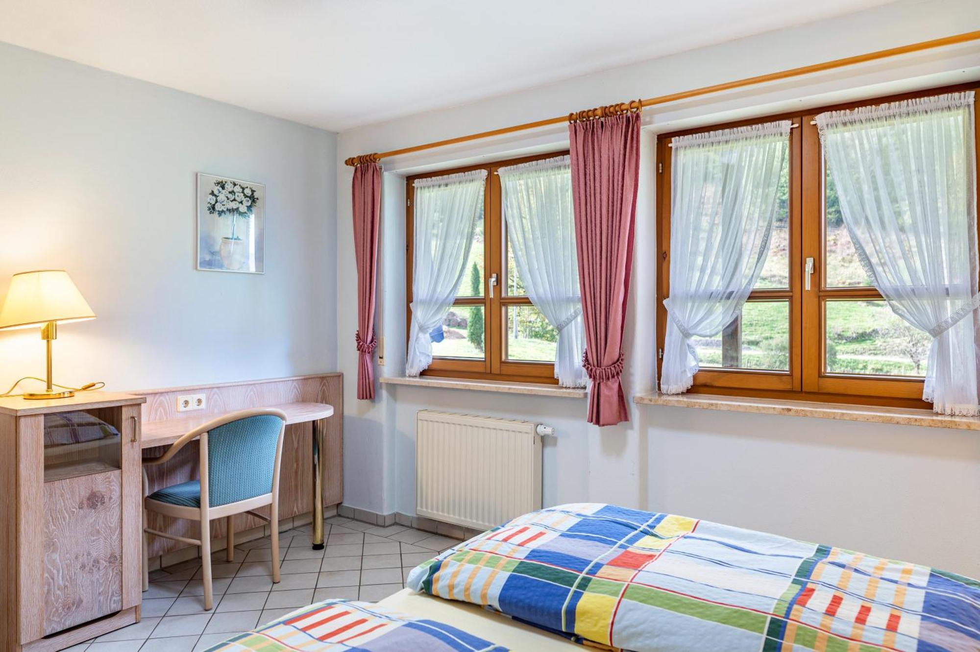 Gasthaus Zur Linde- Napf Oberried  Εξωτερικό φωτογραφία